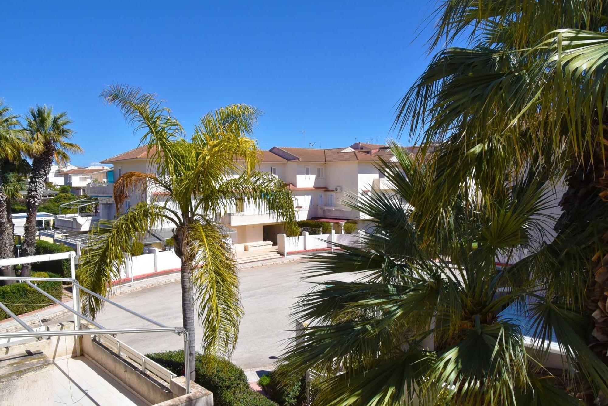 Punta Di Mola House Apartment Marina di Ragusa Exterior photo