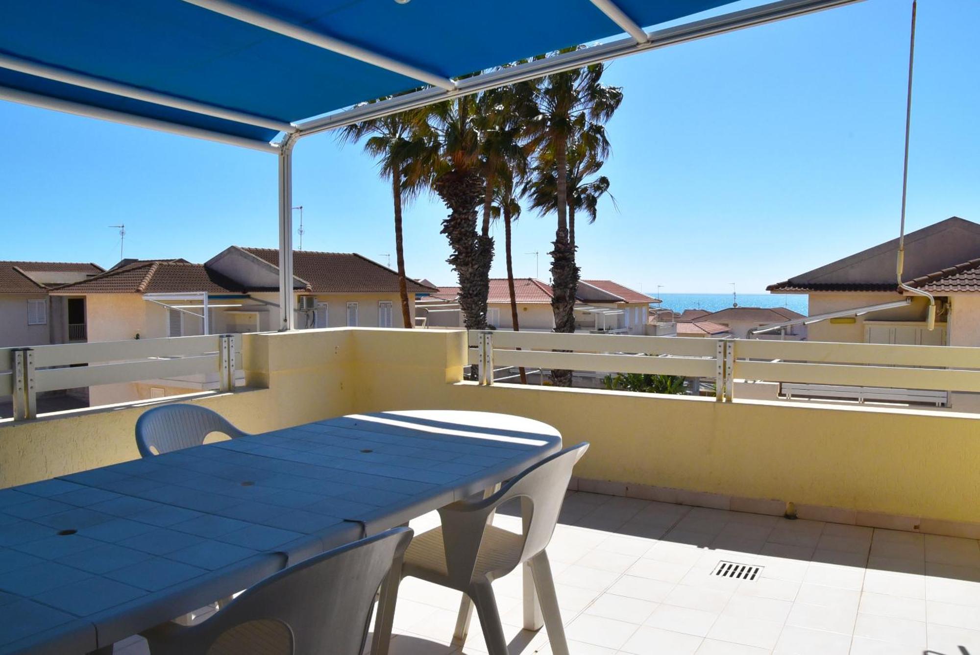 Punta Di Mola House Apartment Marina di Ragusa Exterior photo